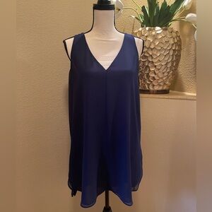 White House Black Market Top w/scarf